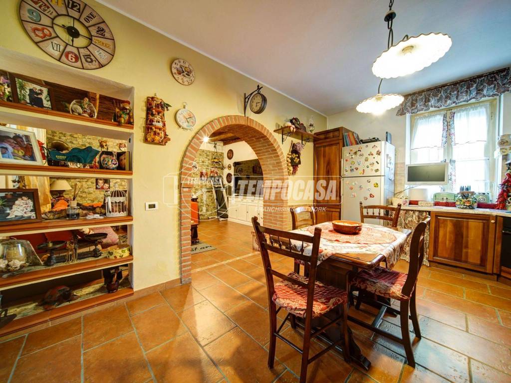 Casa indipendente a Cavaria con premezzo in Via San Quirico 24 - Foto 4