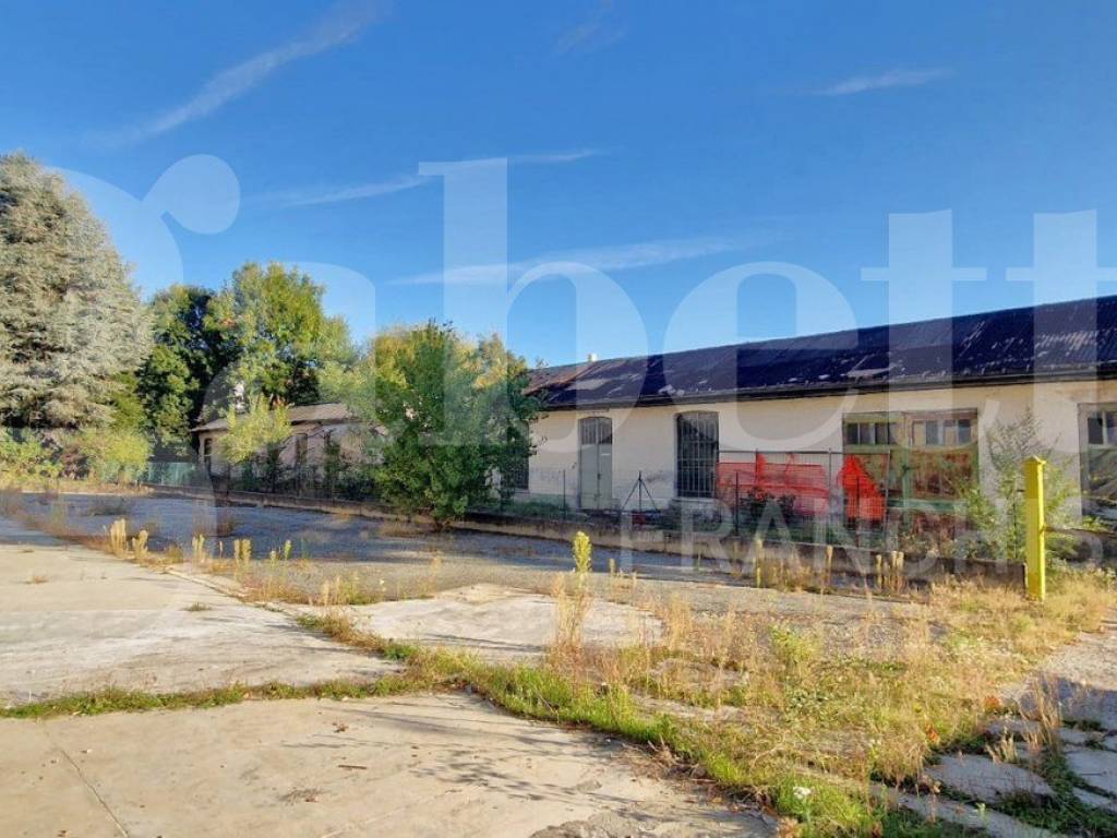 Terreno a Pinerolo in Via Martiri del XXI, 65 - Foto 2
