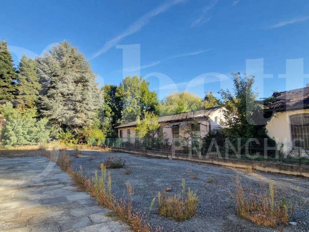 Terreno a Pinerolo in Via Martiri del XXI, 65 - Foto 3