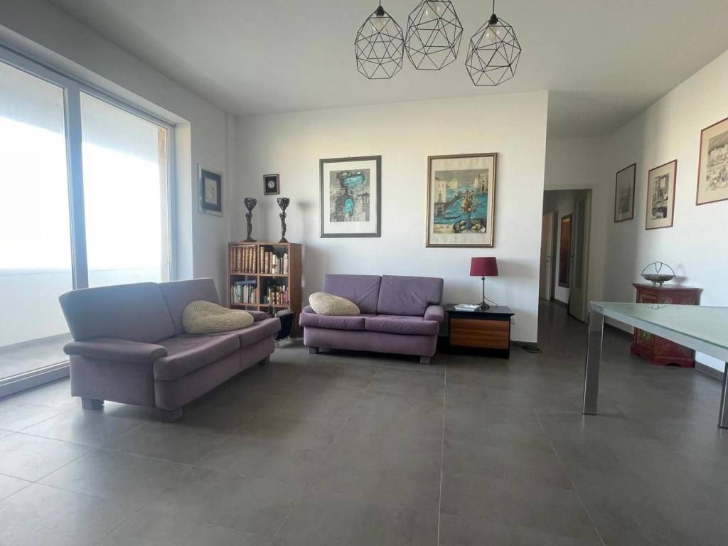 Appartamento a Siracusa in Viale Montedoro, 18 - Foto 3