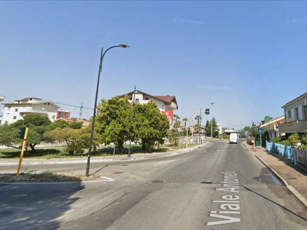 Immobile a Pescara in Via Nazionale Adriatica Sud - Foto 5