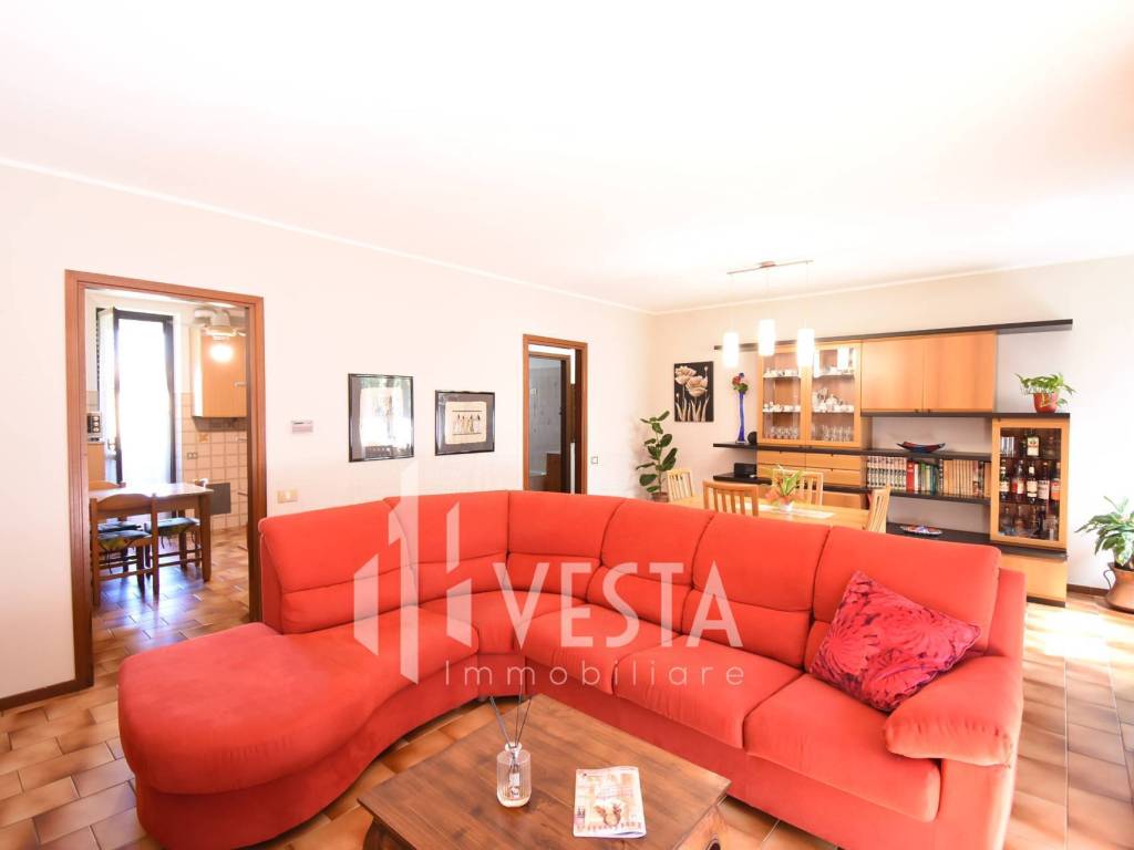 Appartamento a Monticello brianza in Via Jacopo della Quercia - Foto 5