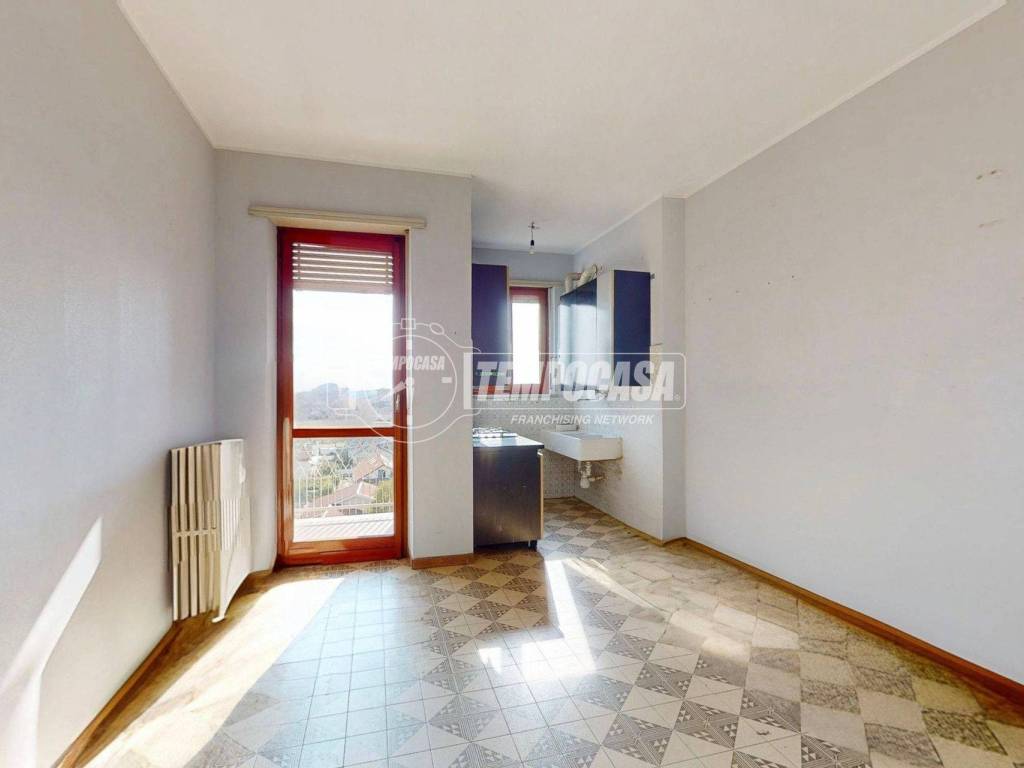 Appartamento a Orbassano in Via Vincenzo Monti, 21 - Foto 2
