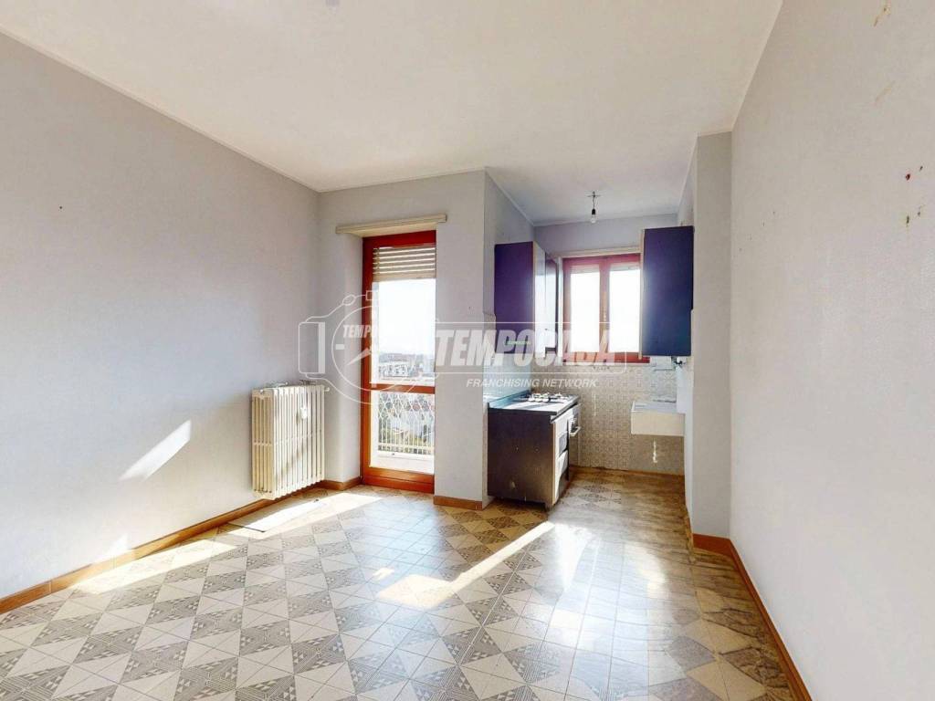 Appartamento a Orbassano in Via Vincenzo Monti, 21 - Foto 3