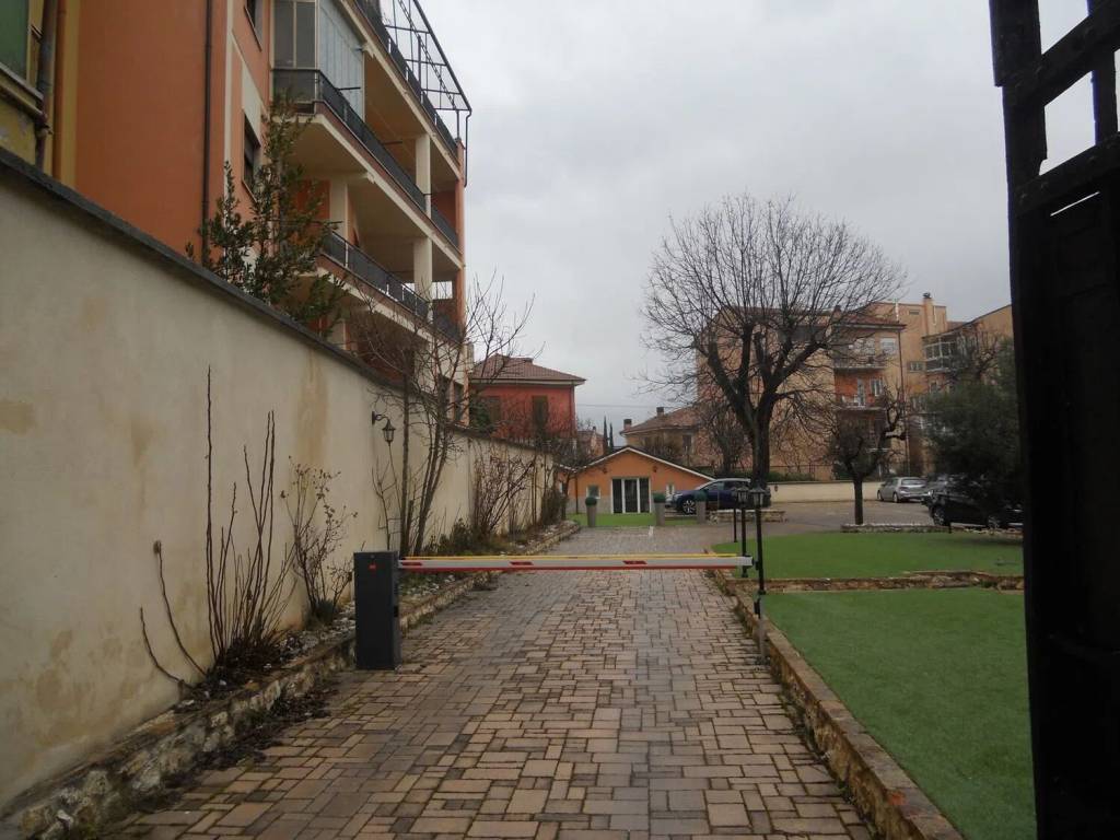 Immobile a Avezzano in Via Monte Grappa S.N.C. - Foto 3