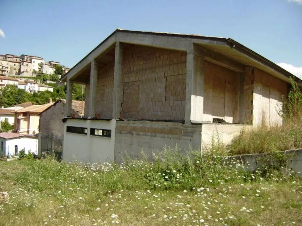 Villa a Capistrello in Via Delle Valli - Foto 3