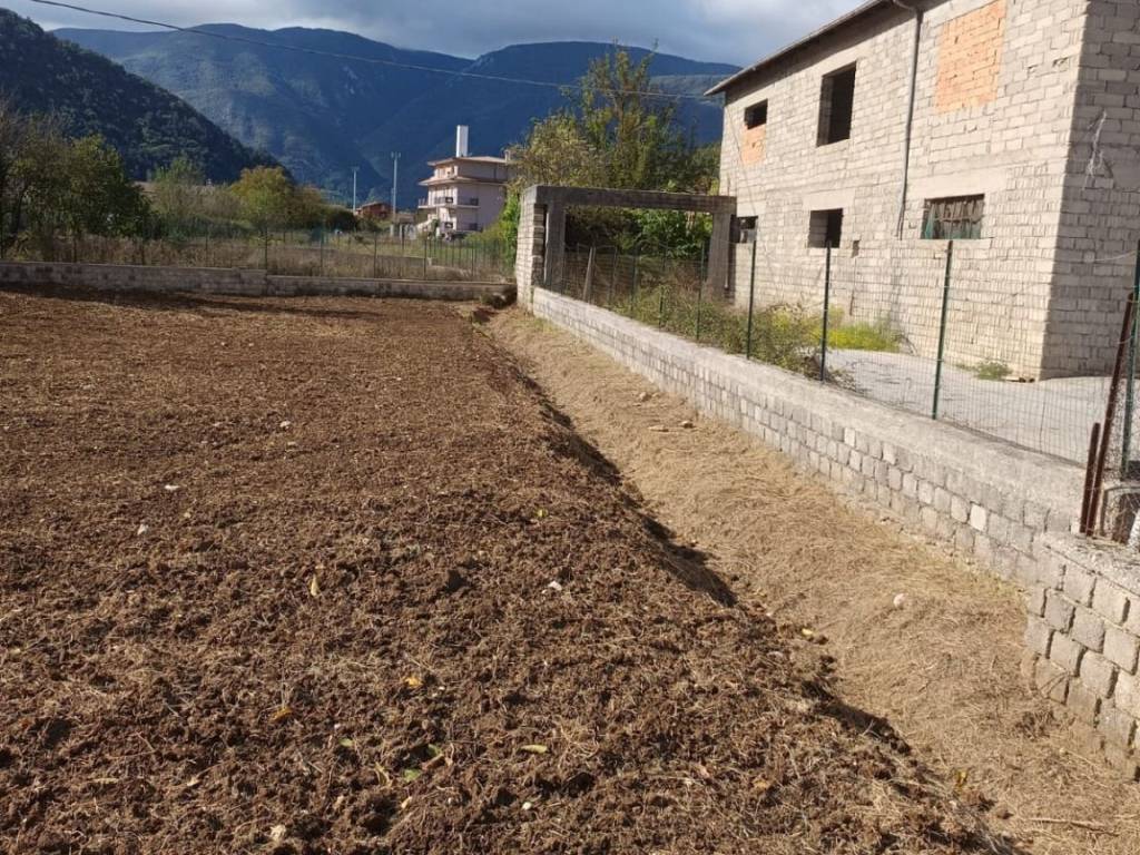 Villa a Capistrello in Via Salcito No Number - Foto 5