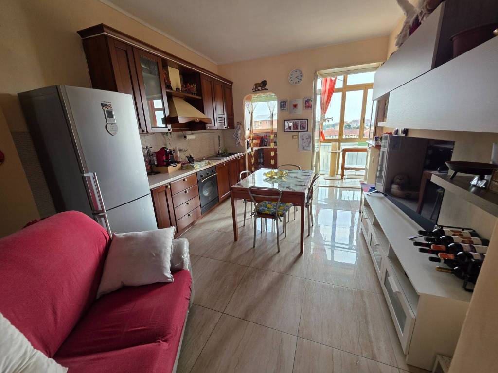 Appartamento a Collegno in Corso Francia, 173 - Foto 3