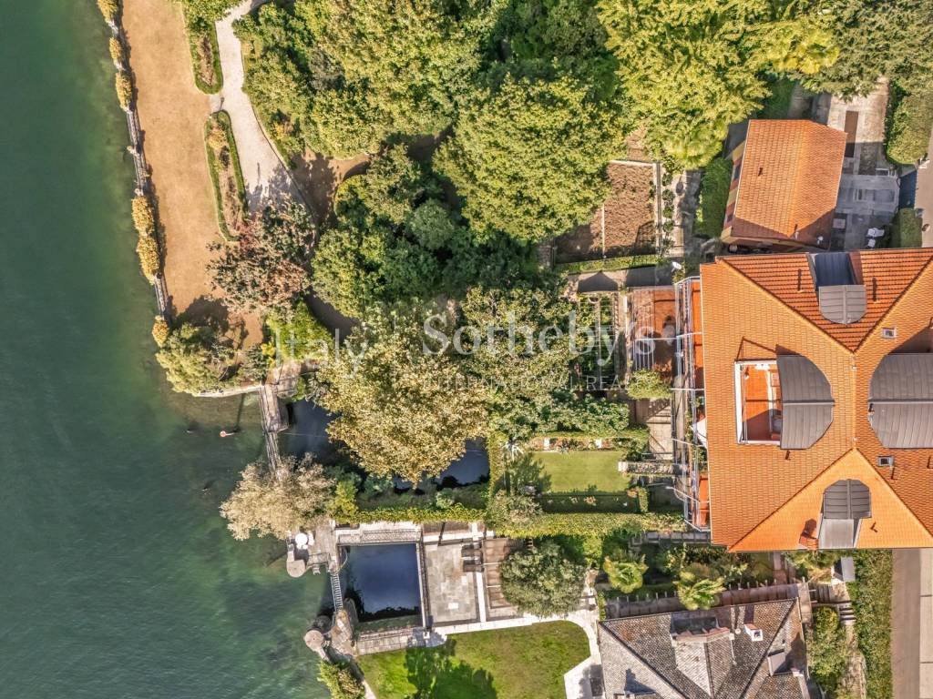 Appartamento a Verbania in Via Vittorio Veneto - Foto 2