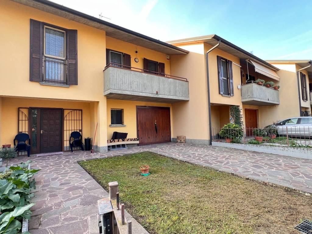 Villa a Agnadello in Via Moroncina, 13 - Foto 2