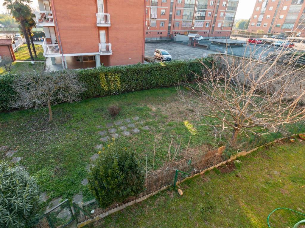 Appartamento a Orbassano in Via Giuseppe Giusti, 16 - Foto 5