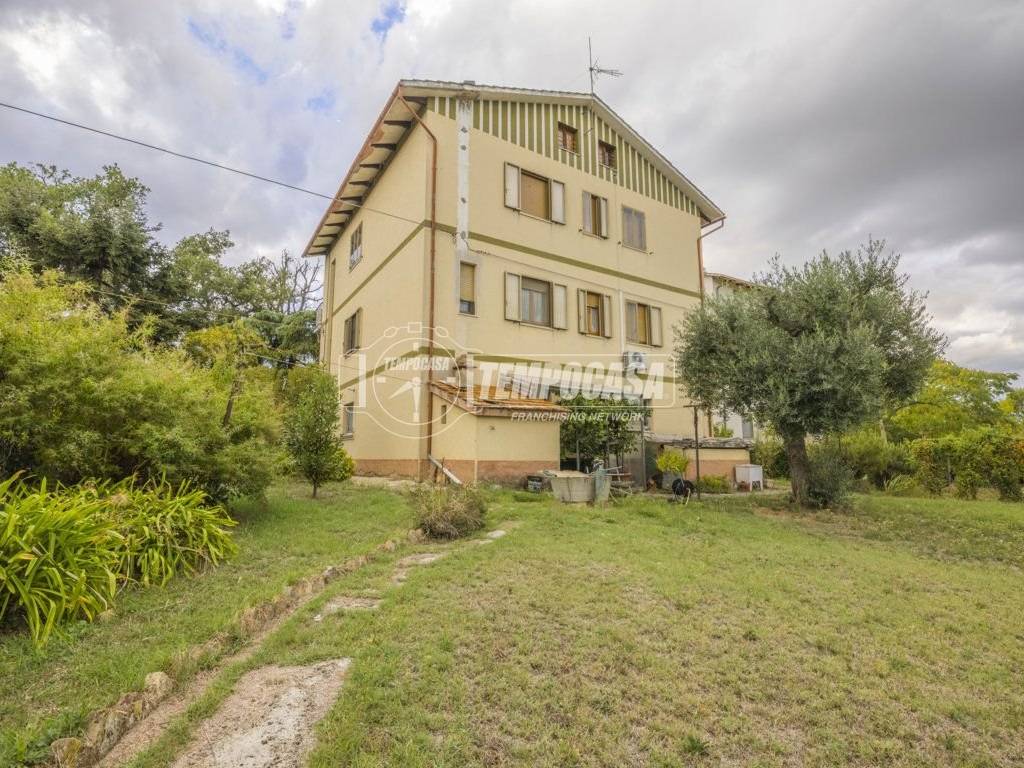 Casa indipendente a Urbisaglia in Centro Abitato Maestà, 1 - Foto 2