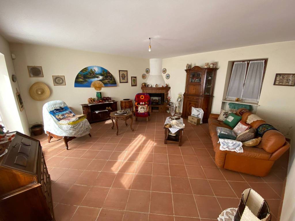 Casa indipendente a San damiano d'asti in Borgata Torrazzo, 72 - Foto 5