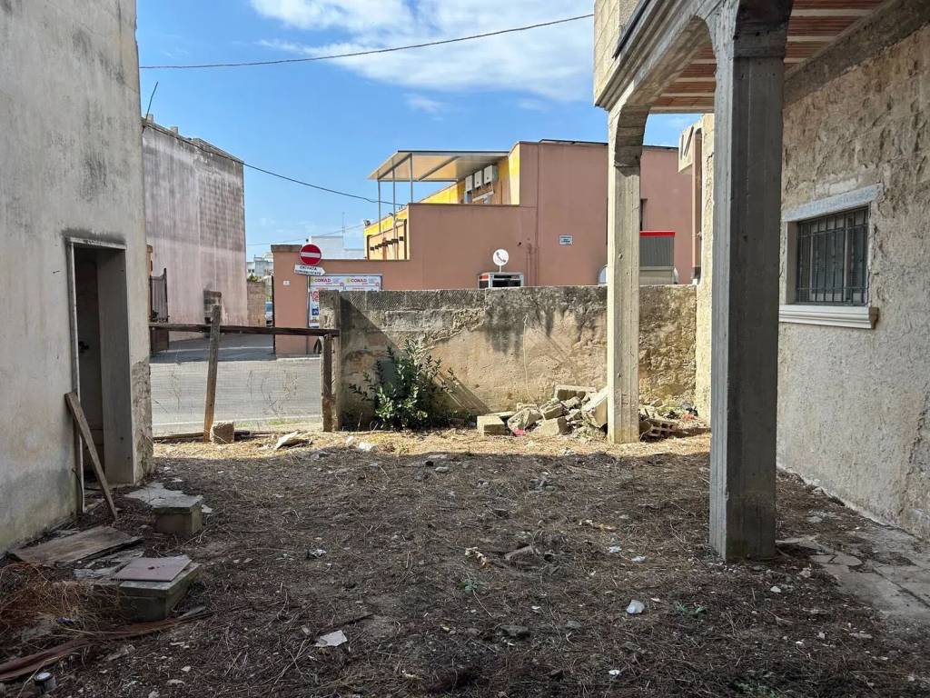Villa a Melissano in Via Milano - Foto 4