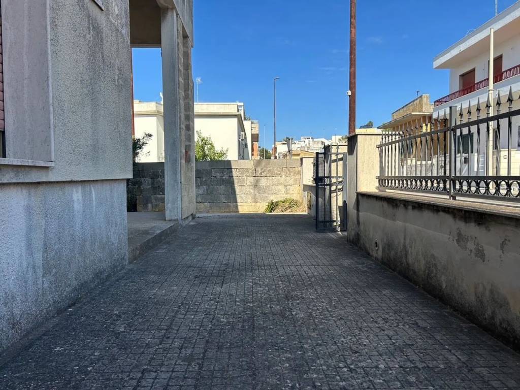 Villa a Casarano in Via Piave - Foto 5
