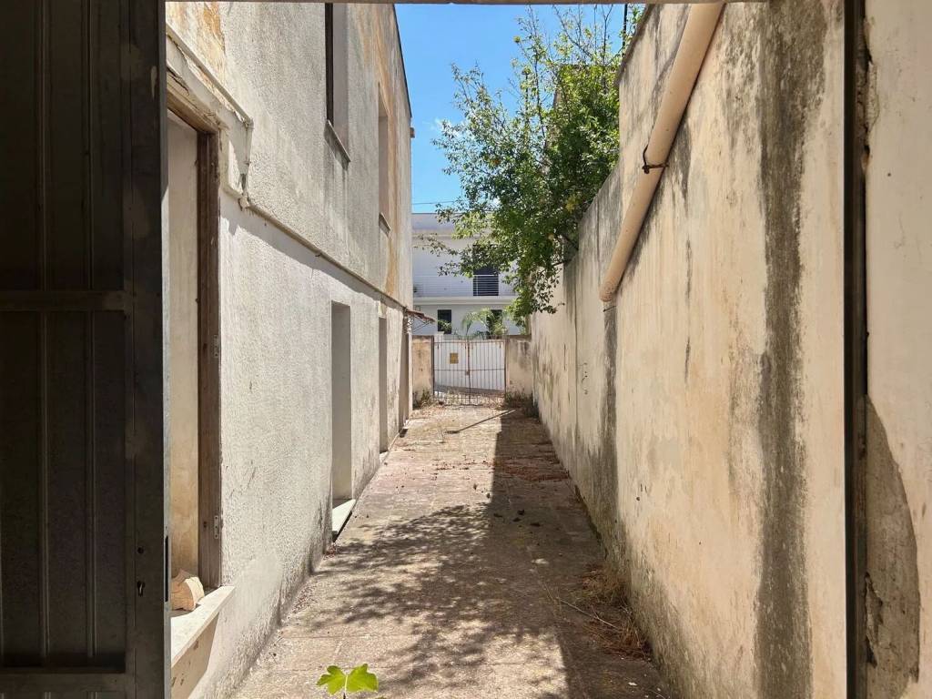 Villa a Casarano in Via Garda - Foto 4