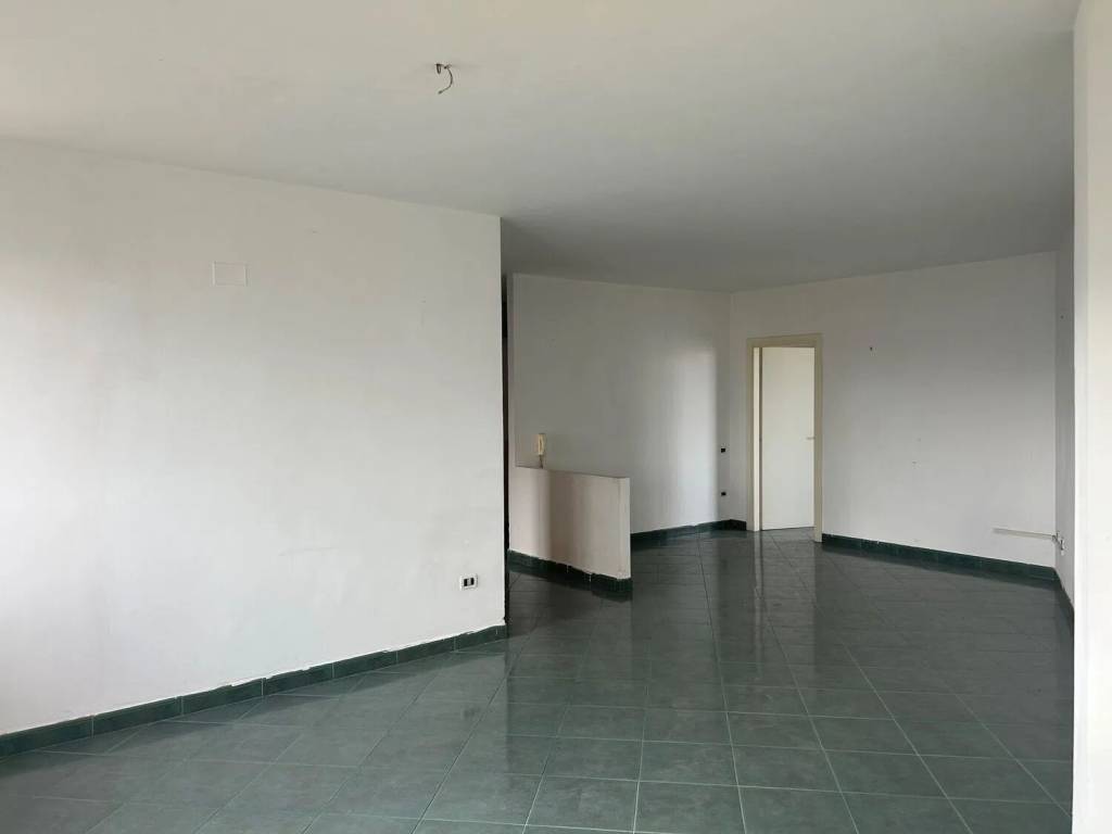 Appartamento a Casarano in Via Delle Industrie - Foto 4