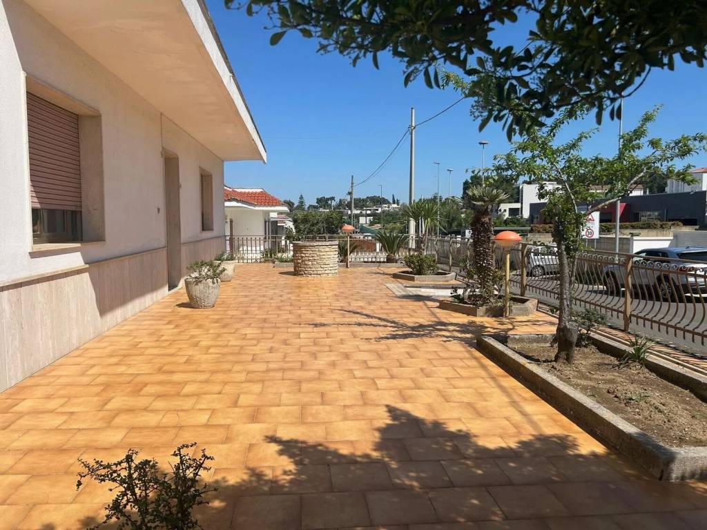Villa a Casarano in Viale Salvatore De Matteis - Foto 5