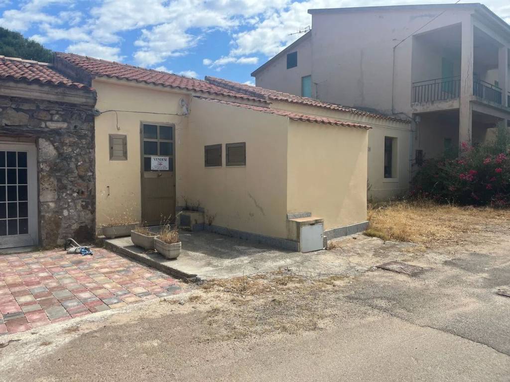 Appartamento a Badesi in Via Lu Muntiggiu, 12 - Foto 2