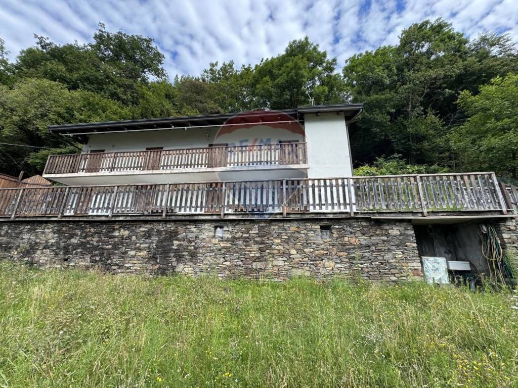 Casa indipendente a Cossogno in via Borgonuovo - Foto 2