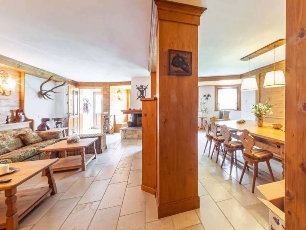 Appartamento a Tarvisio in Via Rododendro No Number - Foto 2