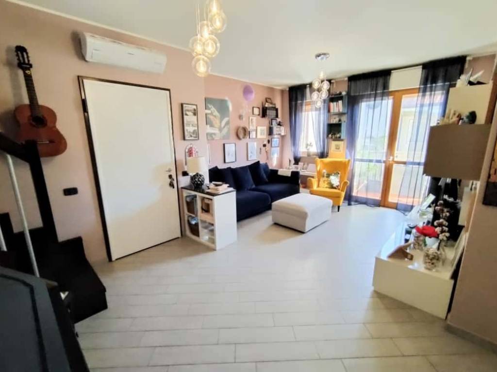 Appartamento a Ossona in Via Monte Bianco - Foto 4