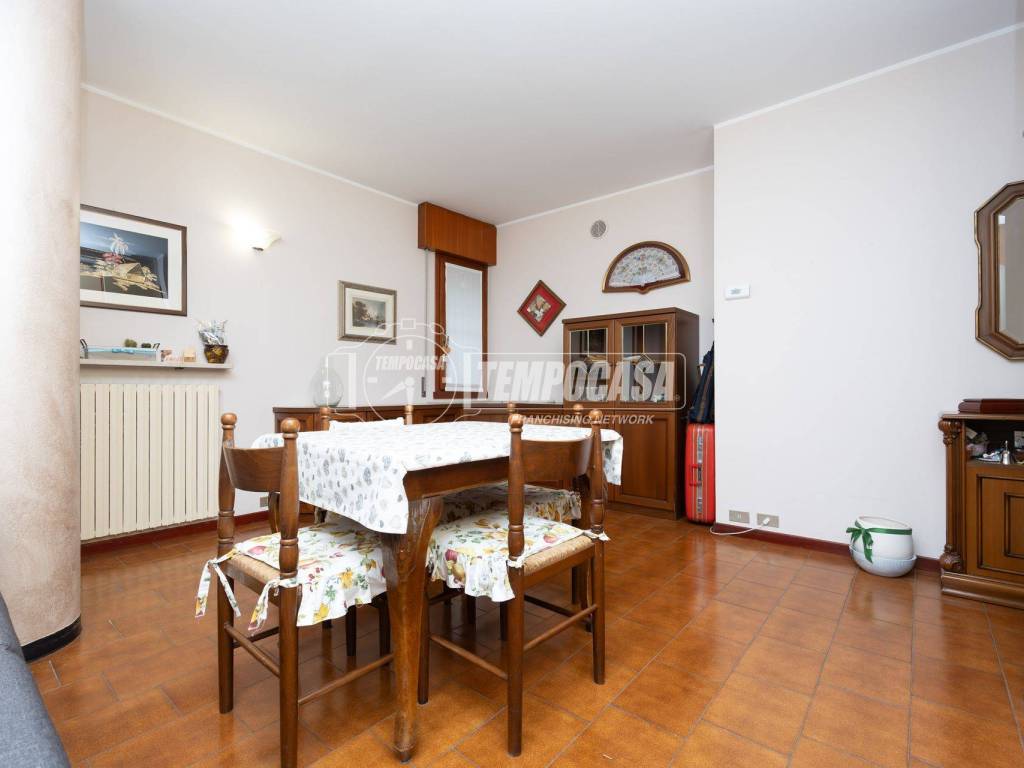Appartamento a Seriate in Via Paderno - Foto 2