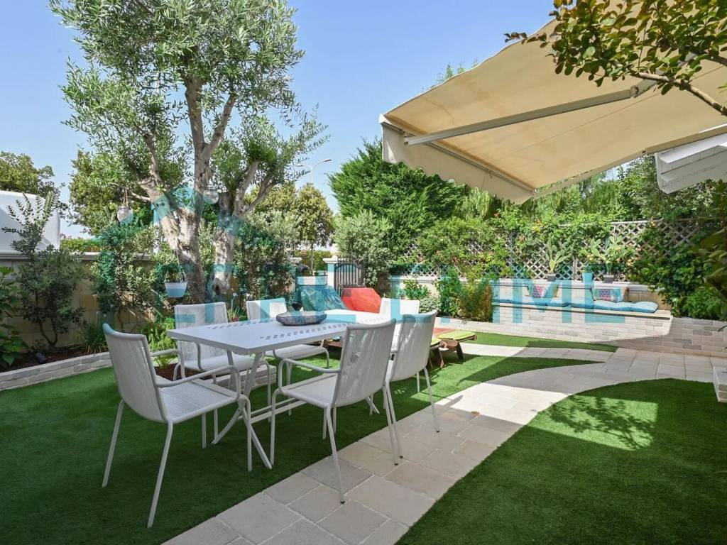 Villa a Carovigno in Villaggio Riva Marina 1 No Number - Foto 3