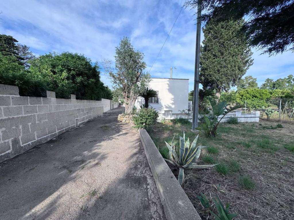 Villa a Trepuzzi in Via Giuseppe Elia, 122 - Foto 5
