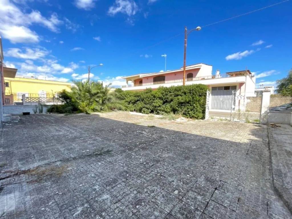 Appartamento a Squinzano in Via Niccolo' Machiavelli, 3 - Foto 5