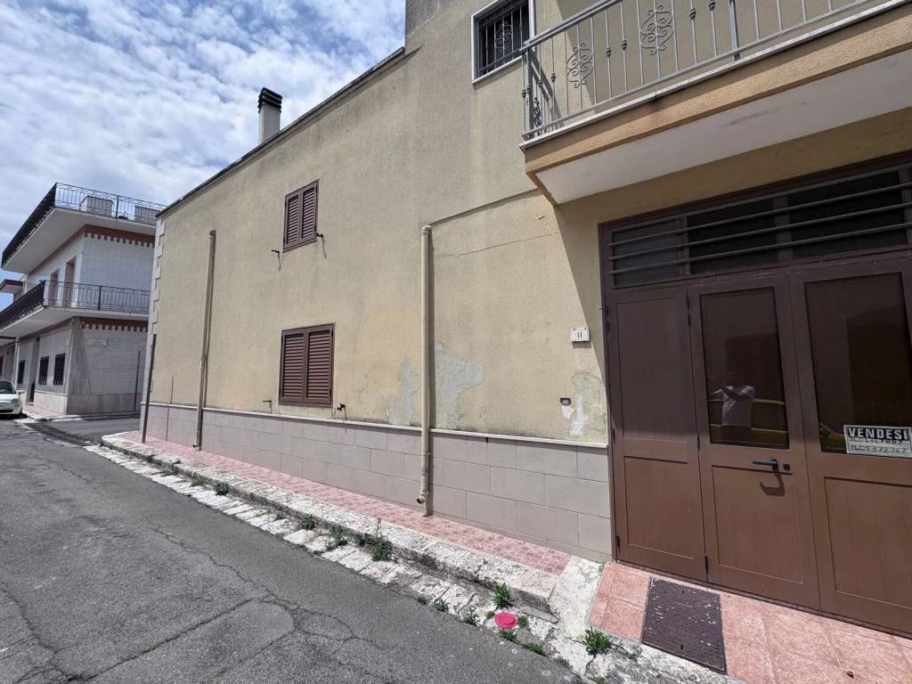 Villa a Squinzano in Via Giacomo Leopardi, 31 - Foto 5