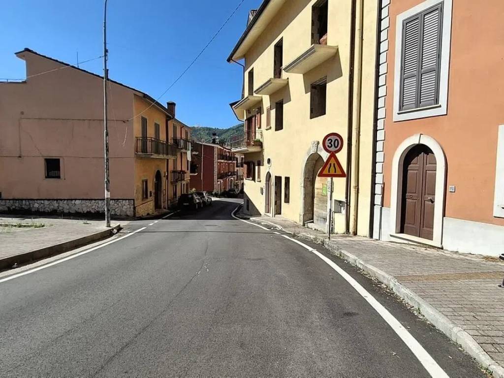 Box / garage a Monteforte irpino in Corso Vittorio Emanuele Ii, 93 - Foto 2