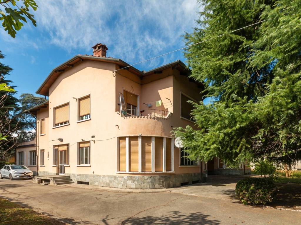 Appartamento a Collegno in Via Maria Bricca - Foto 2