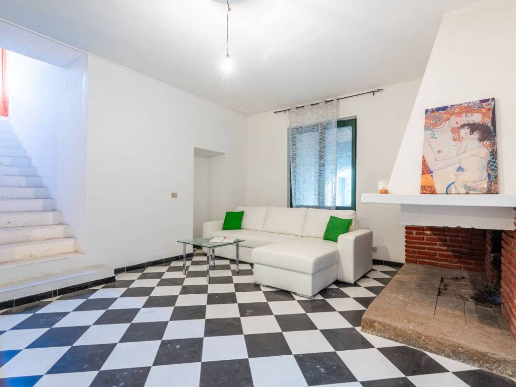 Casa indipendente a Isili in Via Umberto I, 36 - Foto 4