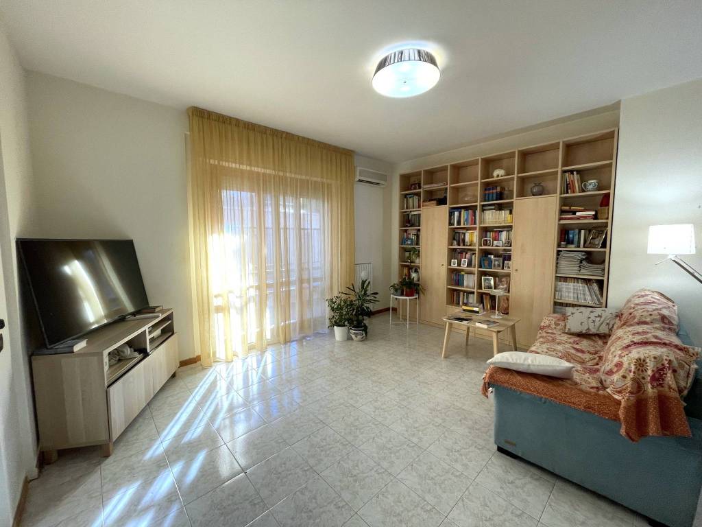 Appartamento a Macerata in Via Luigi Vanvitelli, 56 - Foto 2