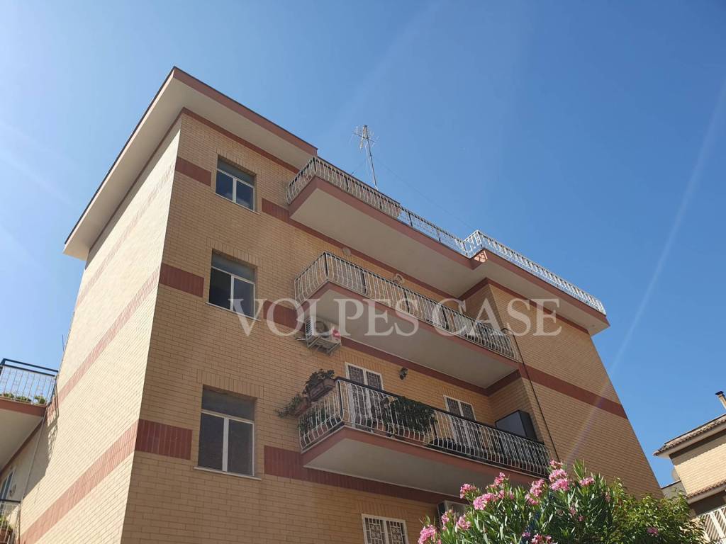 Appartamento a Fonte nuova in Via Monte Circeo - Foto 2