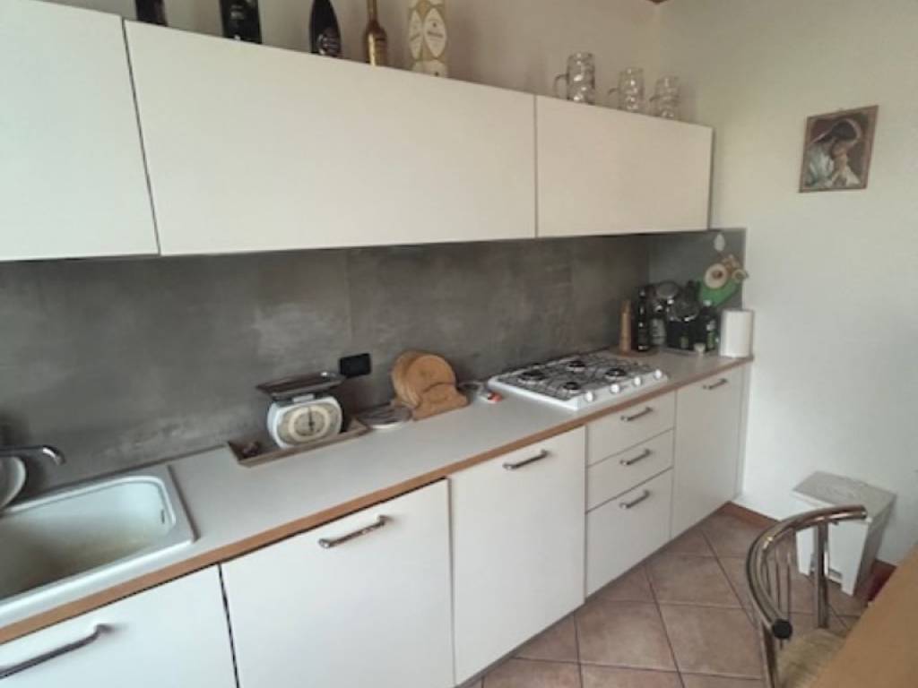 Villa a Goito in Strada Statale Goitese - Foto 2