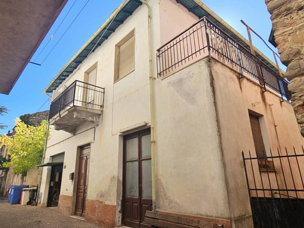 Villa a Ortovero in Via Lunghi Scarella, 1 - Foto 2