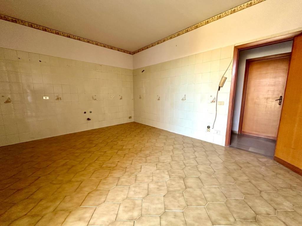 Appartamento a Terrasini in Via Vincenzo Lo Piccolo - Foto 2
