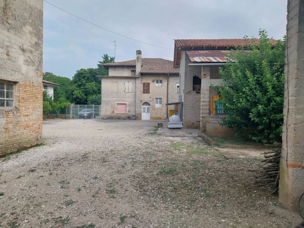 Rustico / casale a Trivignano udinese in Sp33, 34 - Foto 3