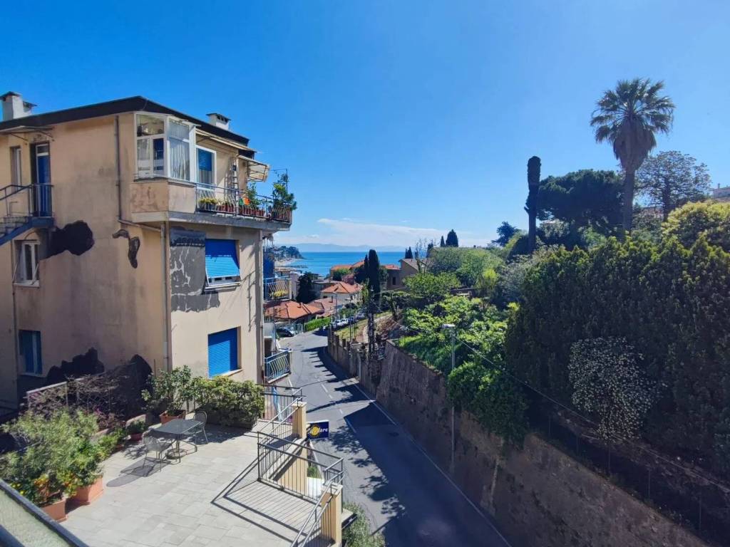 Appartamento a Albissola marina in Via Gentile, 68 - Foto 4