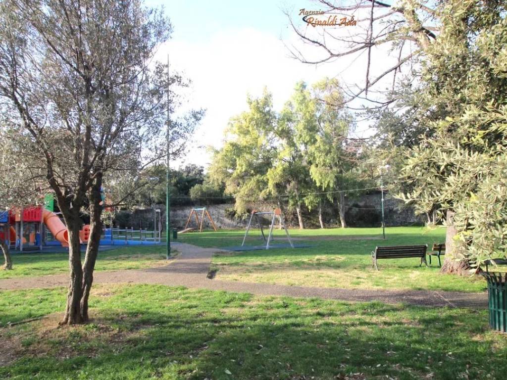 Appartamento a Albissola marina in Via Ruggero Leoncavallo - Foto 5