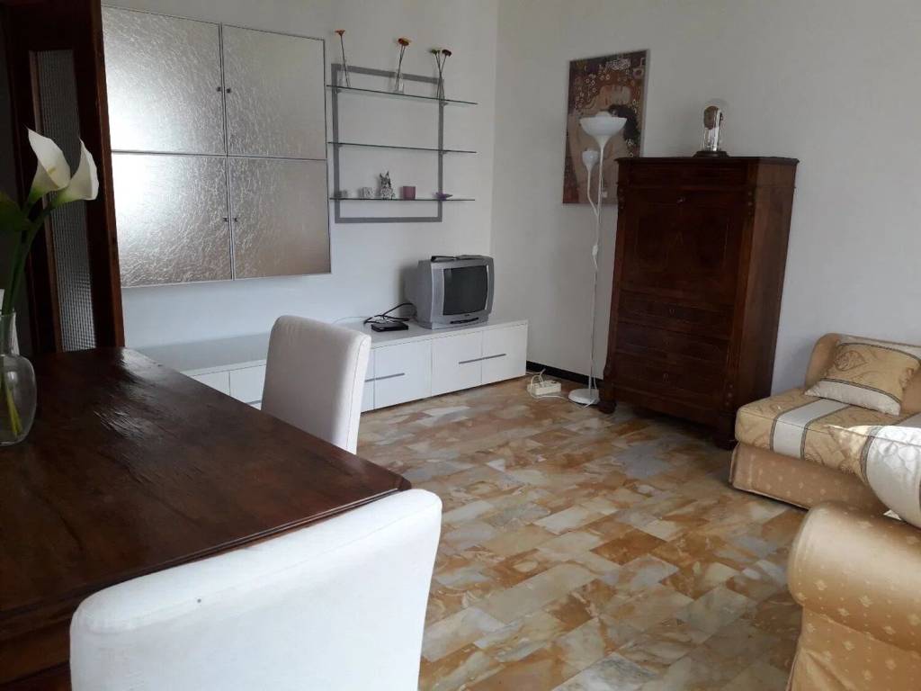 Appartamento a Albissola marina in Viale Perata No Number - Foto 2