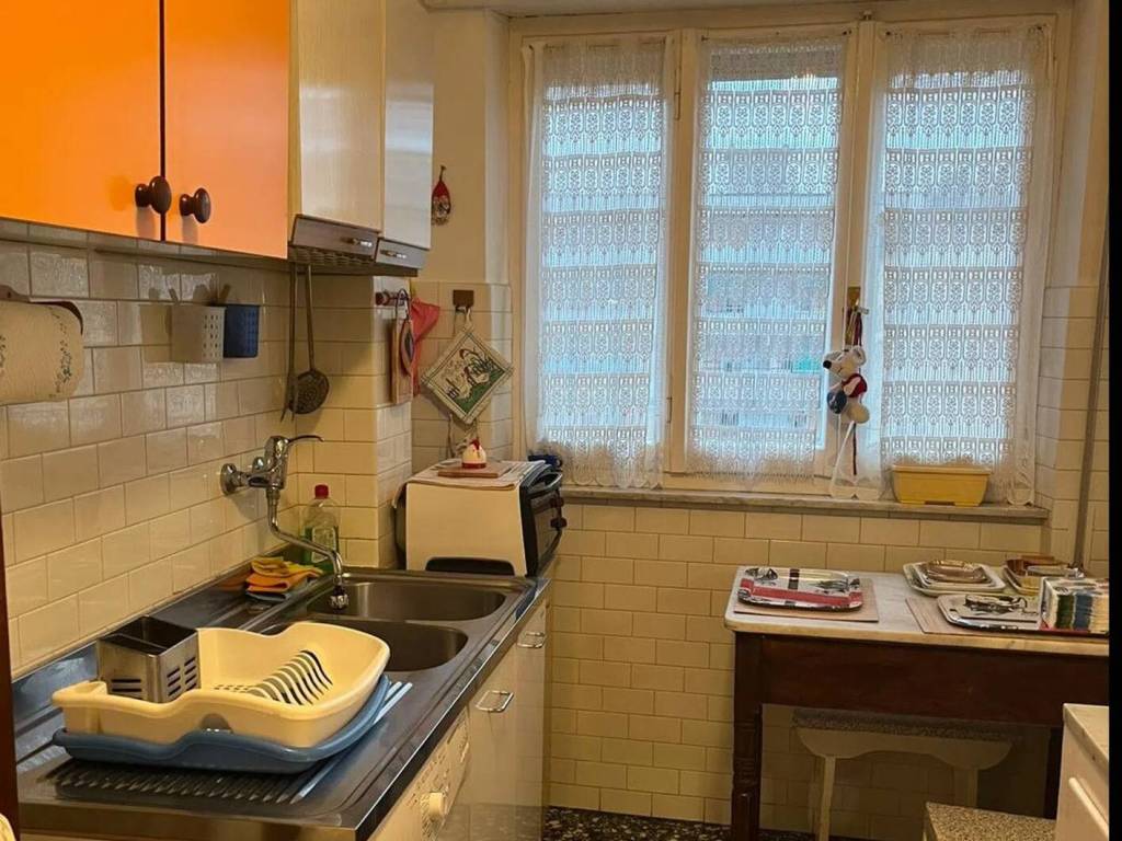 Appartamento a Albissola marina in Via Rossini - Foto 3