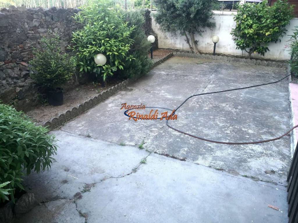 Appartamento a Albissola marina in Viale Faraggiana No Number - Foto 3