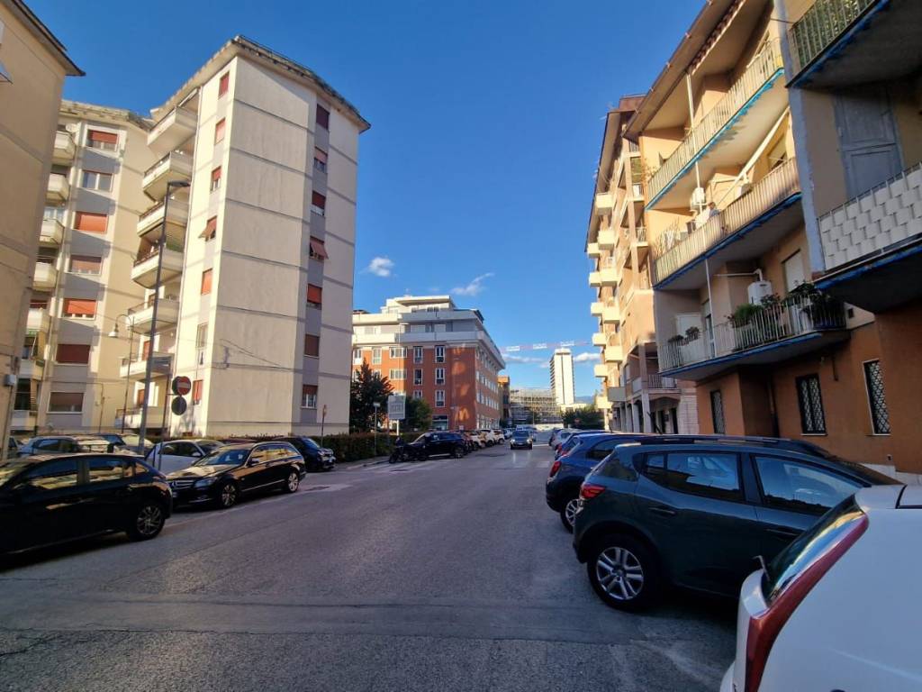 Appartamento a Frosinone in Via Adige - Foto 2