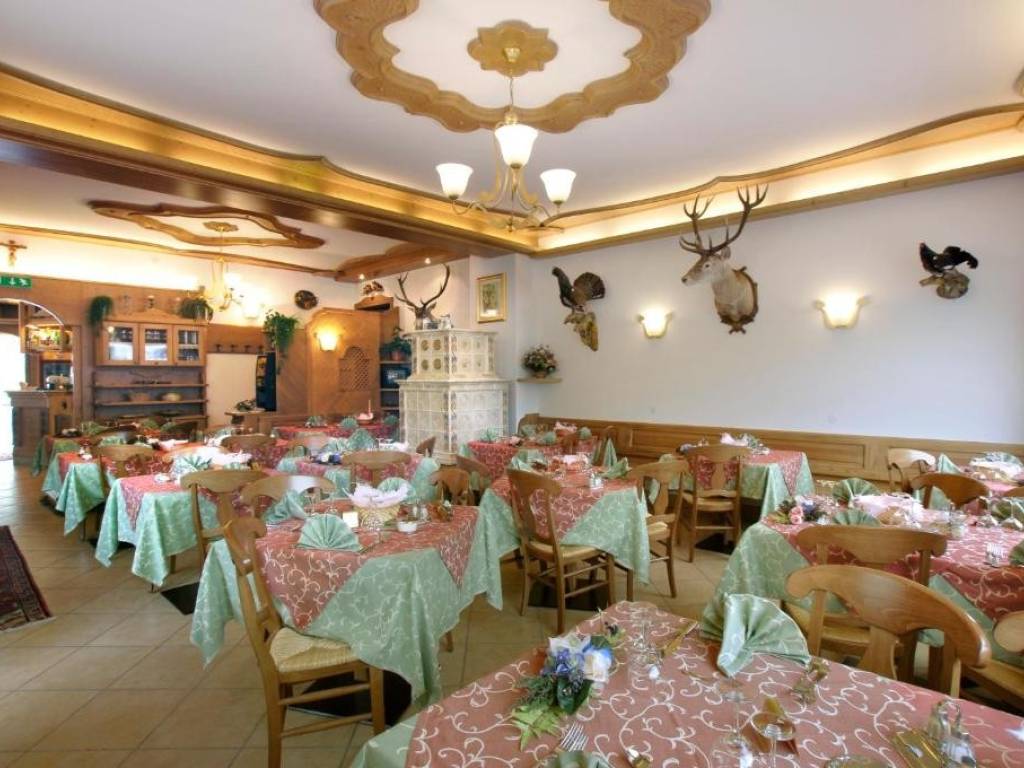 Palazzo / stabile a Val di zoldo in Via Roma - Foto 2
