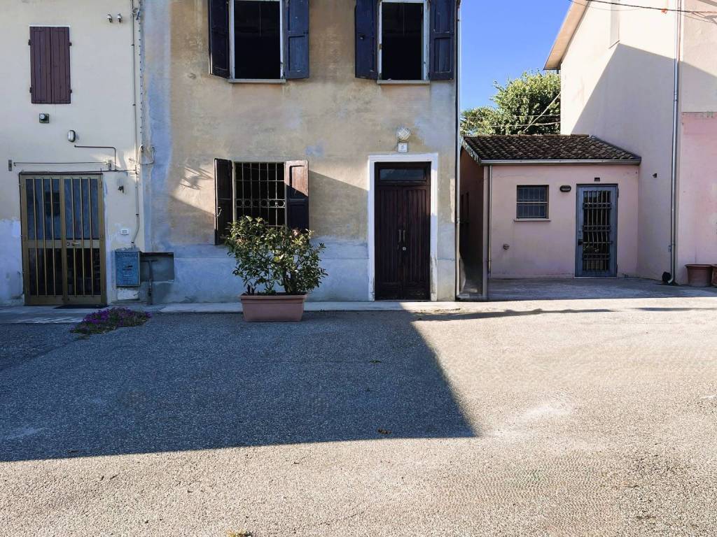 Villetta a schiera a Sorbolo mezzani in Via Giuseppe Mazzini, 5 - Foto 2