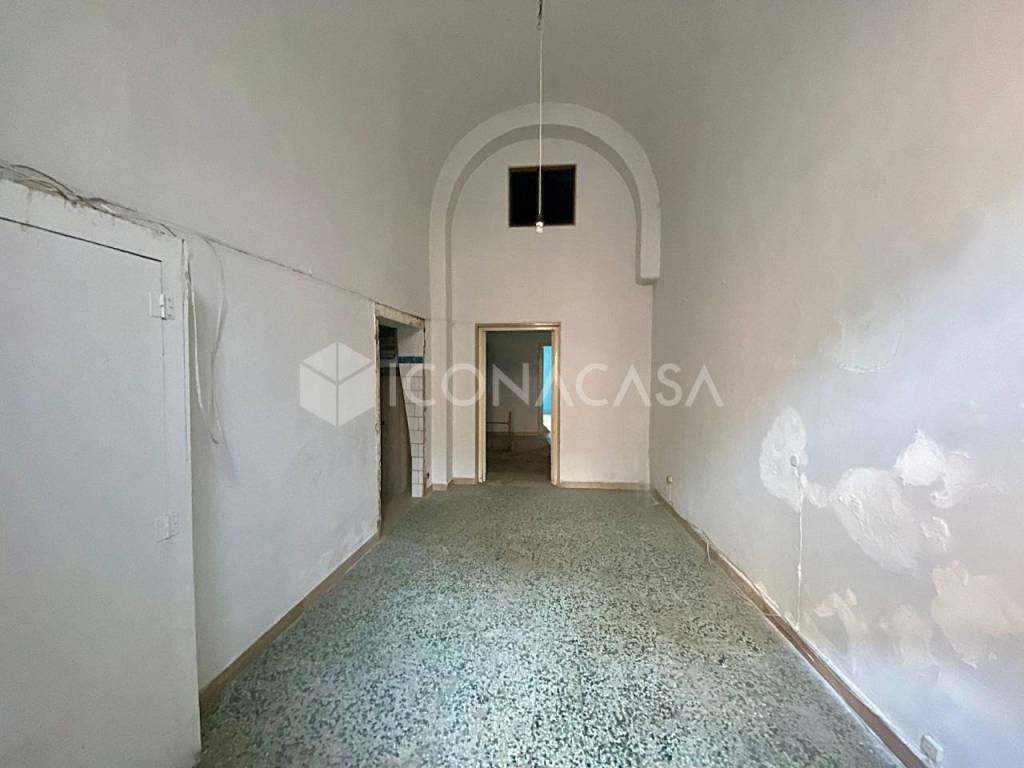 Casa indipendente a Andria in Via Imperatore Augusto - Foto 4