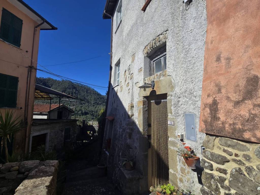 Appartamento a Borghetto di vara in Via della Via, 14 - Foto 2